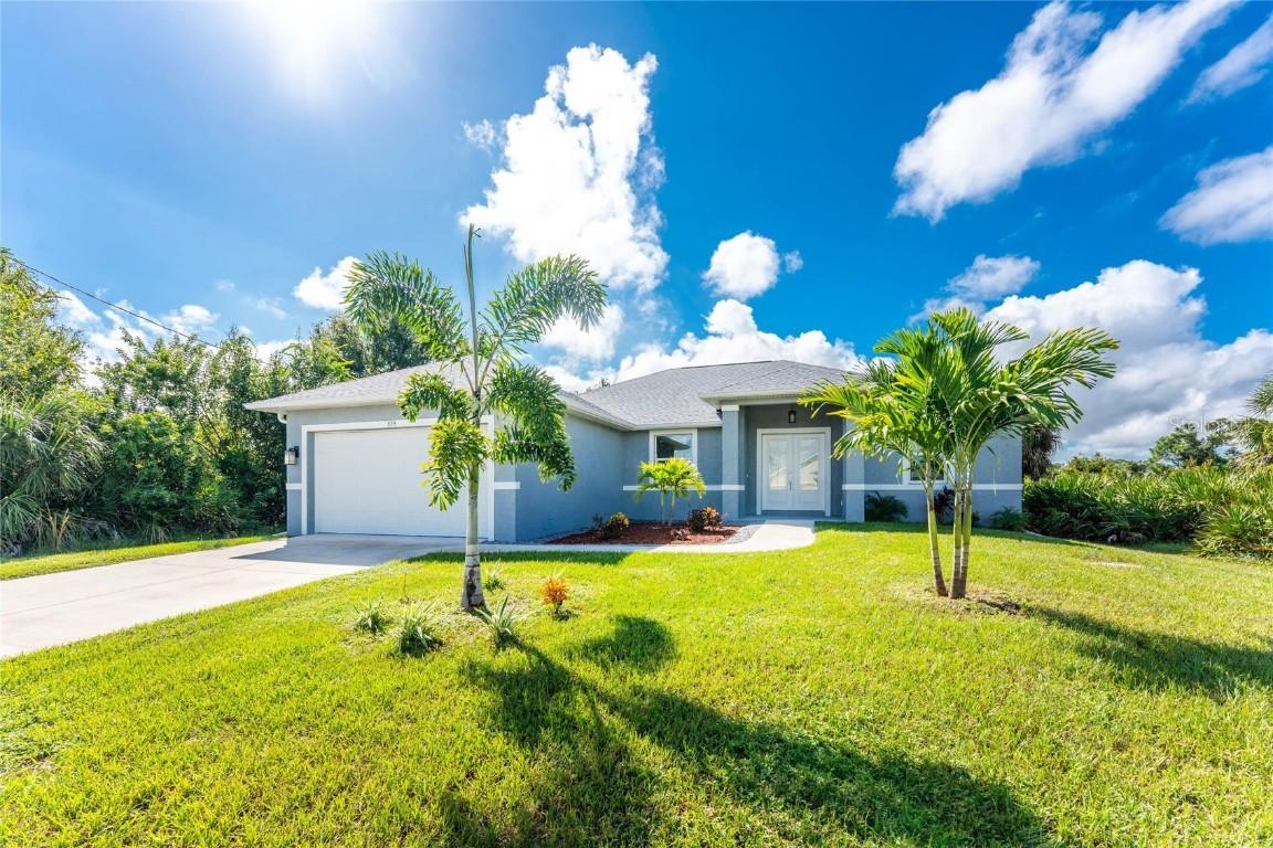 119 White Pine Dr., Rotonda West, FL 33947