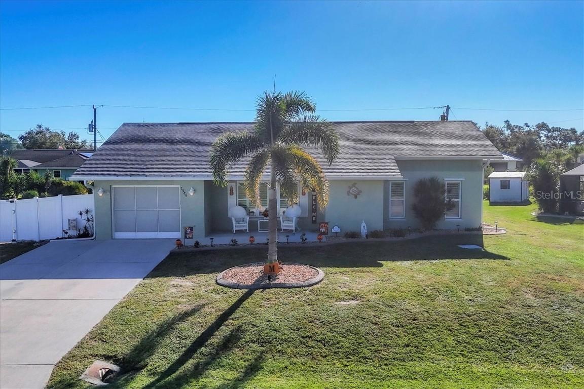 7586 Sea Mist Dr., Port Charlotte, FL 33981
