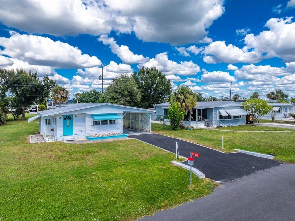 315 Calle Liana, Englewood, FL 34224
