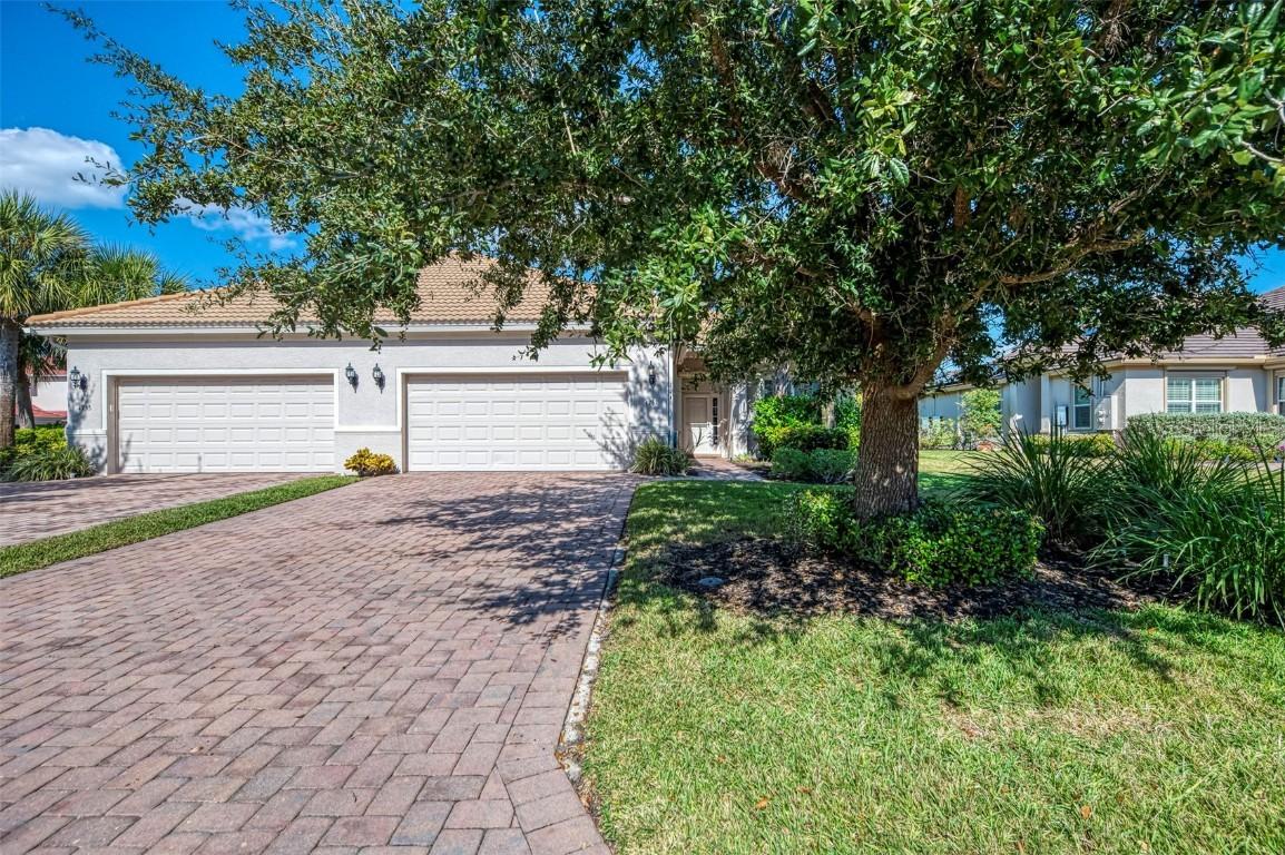 4751 Club Dr., Port Charlotte, FL 33953