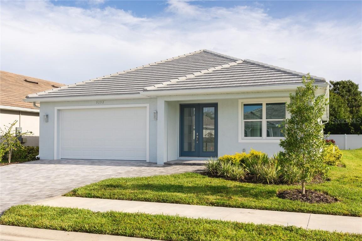 5217 Willow Lake Ct., Sarasota, FL 34233