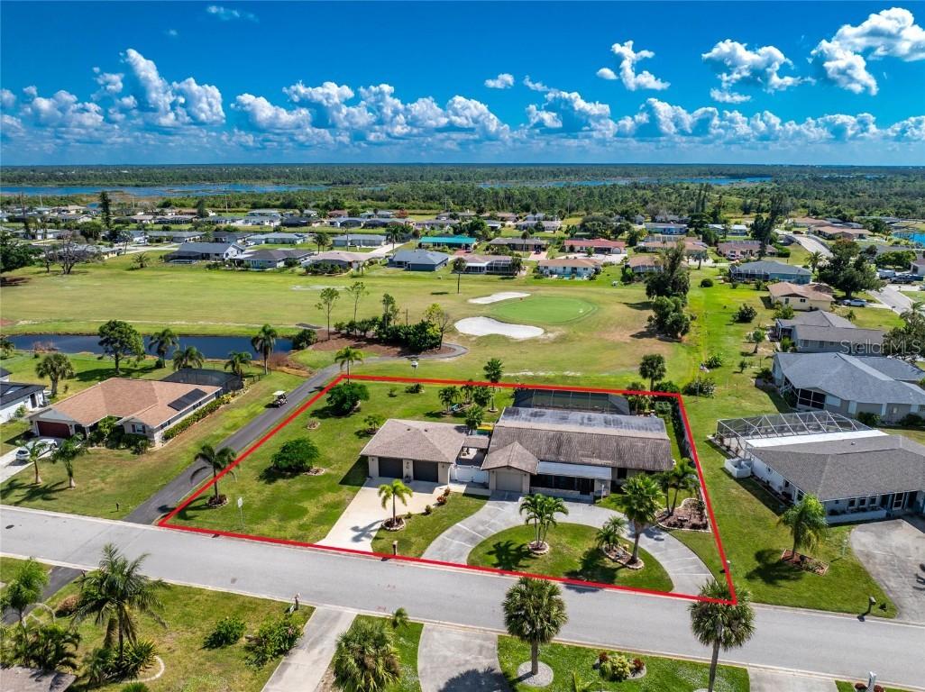 3 Oakland Hills Ct., Rotonda West, FL 33947