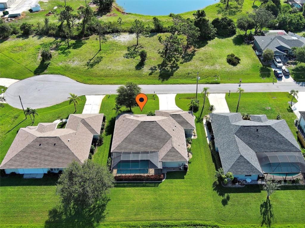 29 Clubhouse Pl., Rotonda West, FL 33947