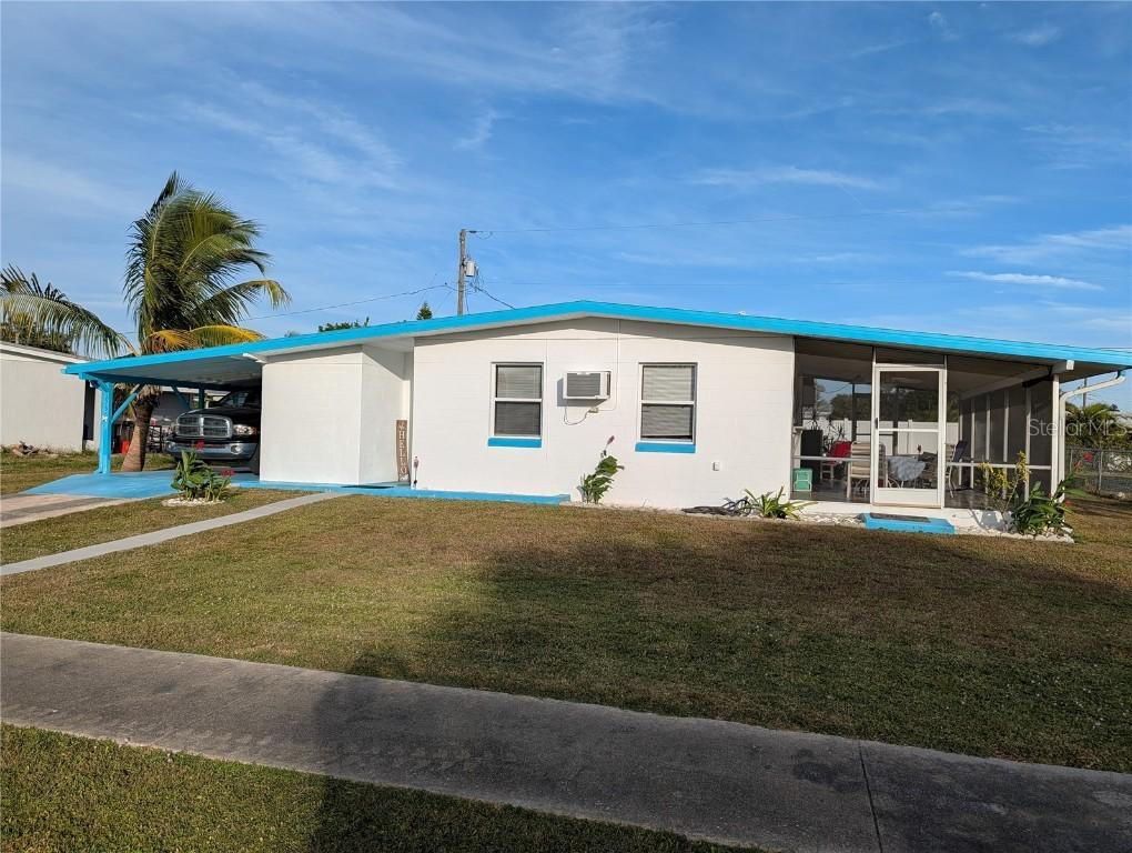 2296 Dallas St., Port Charlotte, FL 33952