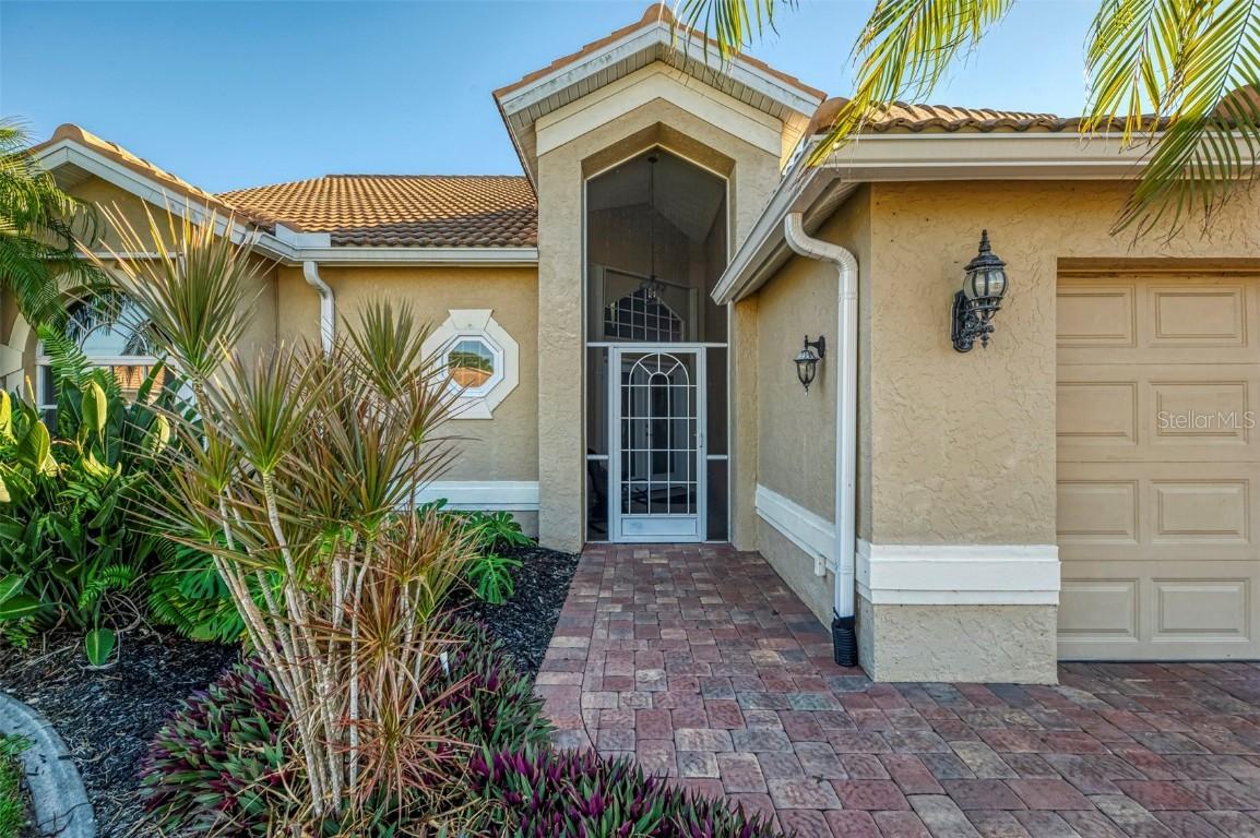 8377 Parkside Dr., Englewood, FL 34224