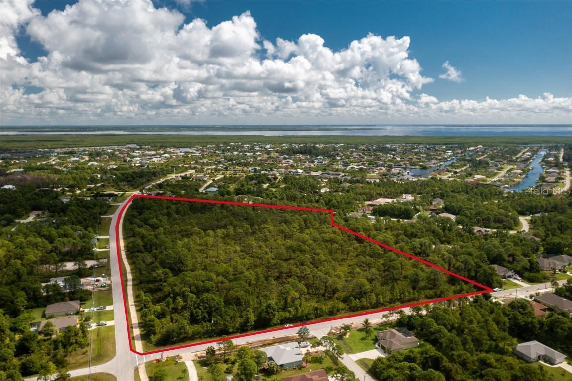 15027 San Domingo Blvd., Port Charlotte, FL 33981