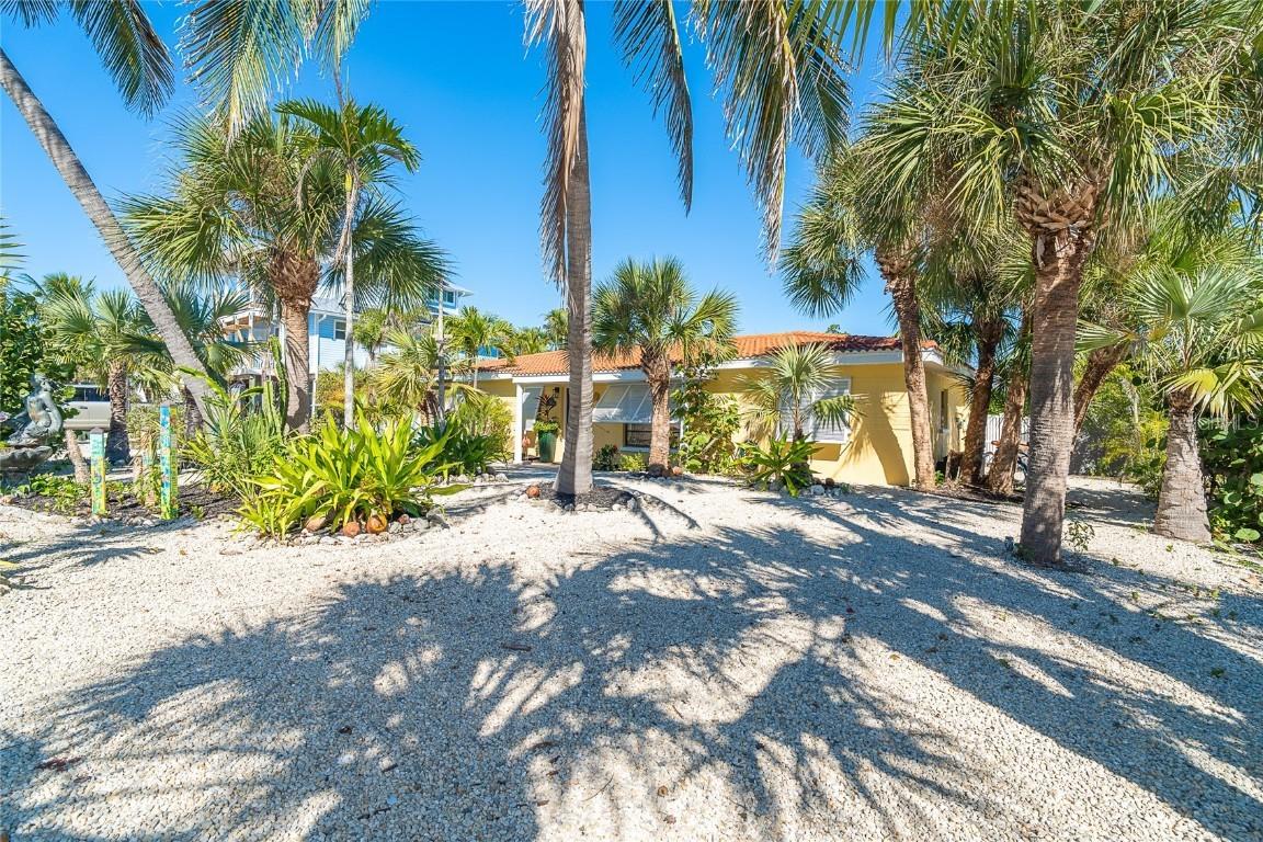 90 N Gulf Blvd., Placida, FL 33946