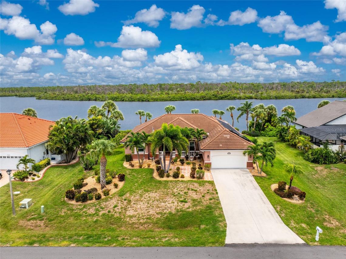 310 Coral Creek Dr., Placida, FL 33946