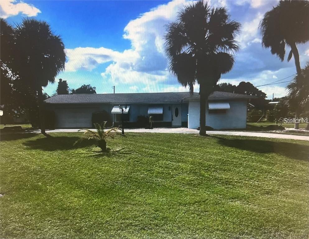 644 Blue Ln., Port Charlotte, FL 33952