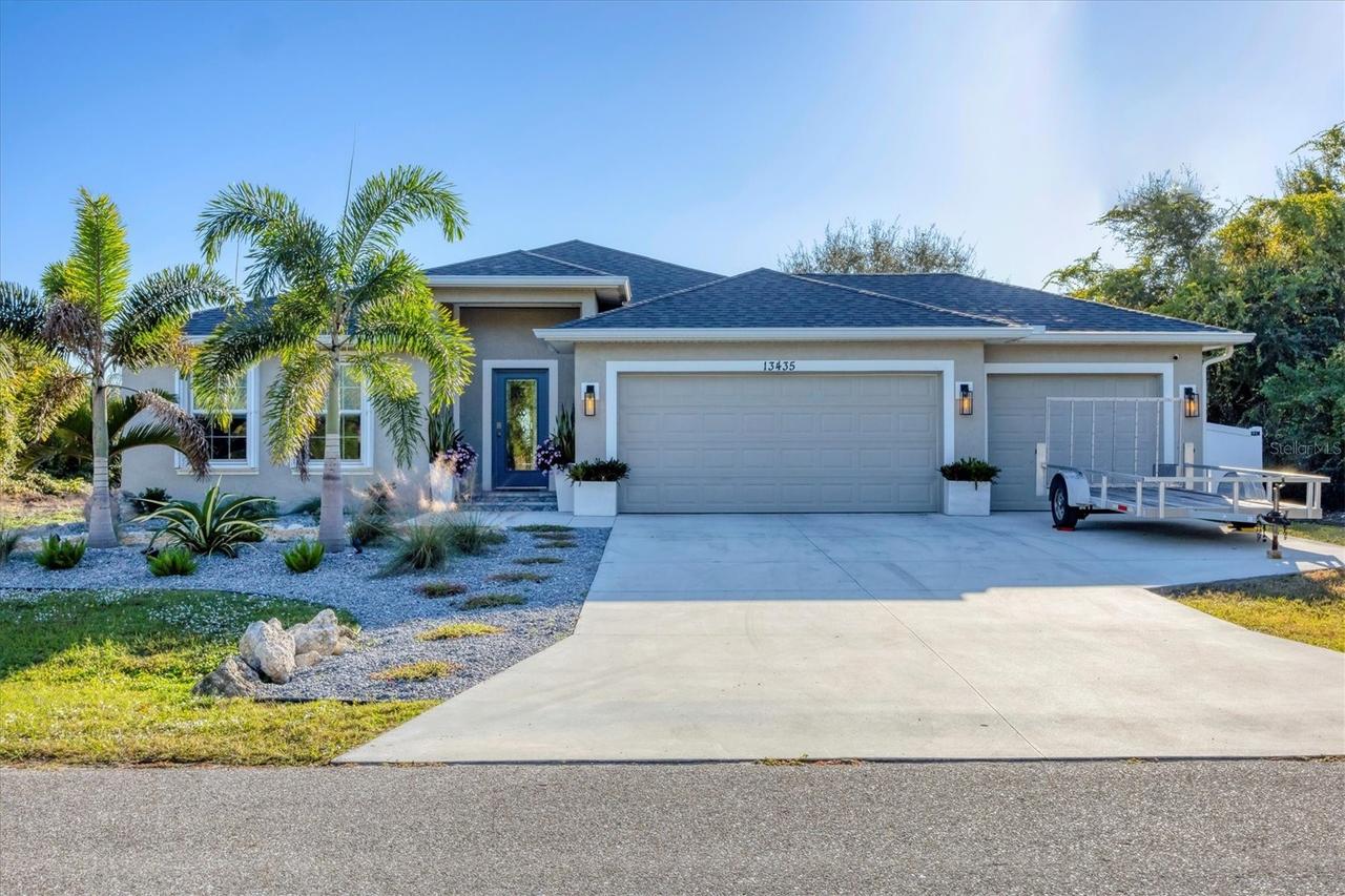 13435 Rayburn Ln., Port Charlotte, FL 33981