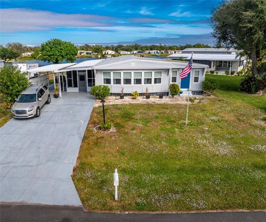 2860 Penguin Ln., Englewood, FL 34224