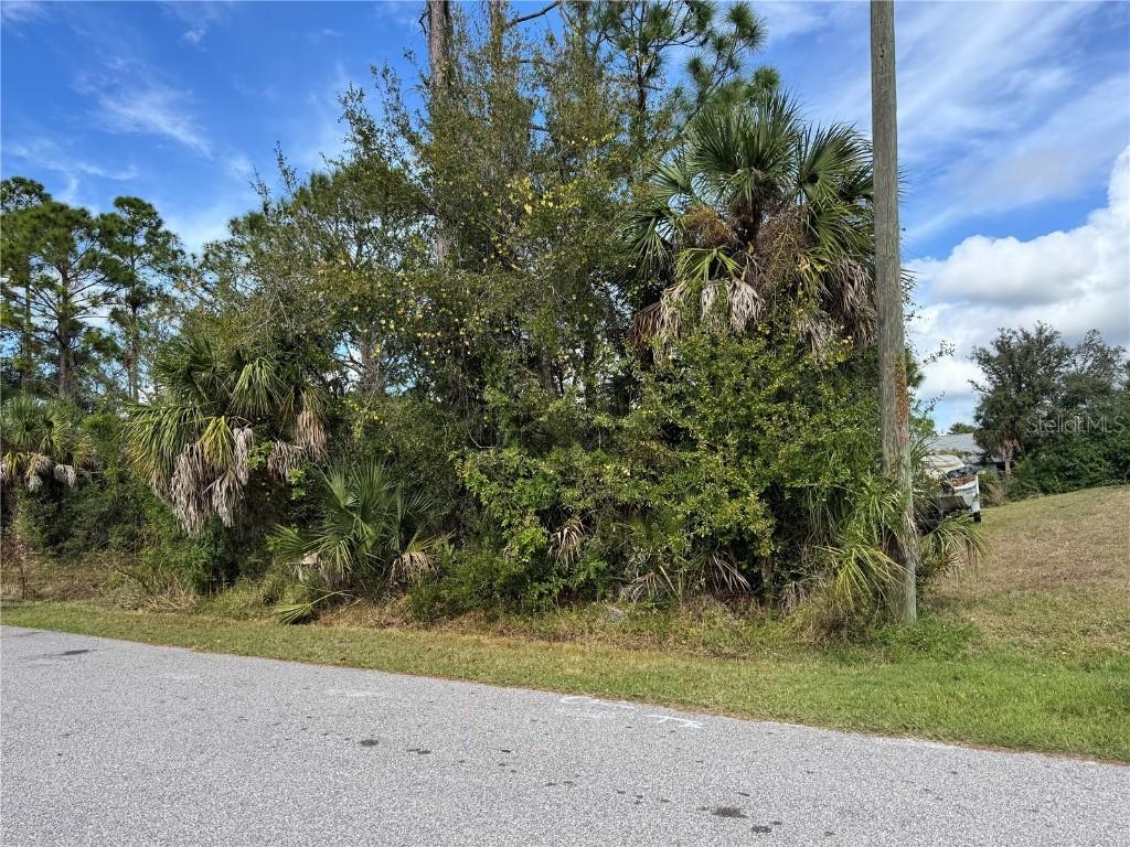 Zuber Ln., North Port, FL 34286