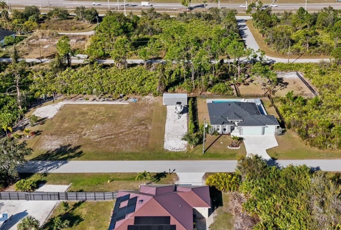 8221 Agate St., Port Charlotte, FL 33981