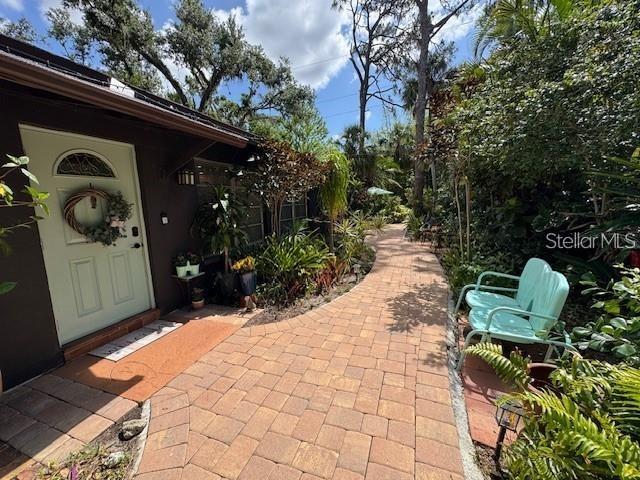 590 Artists Ave., Englewood, FL 34223