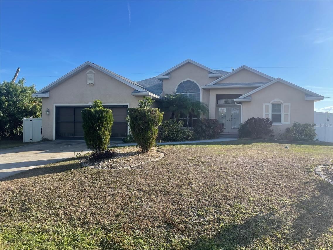 521 Grove Ave., Port Charlotte, FL 33952