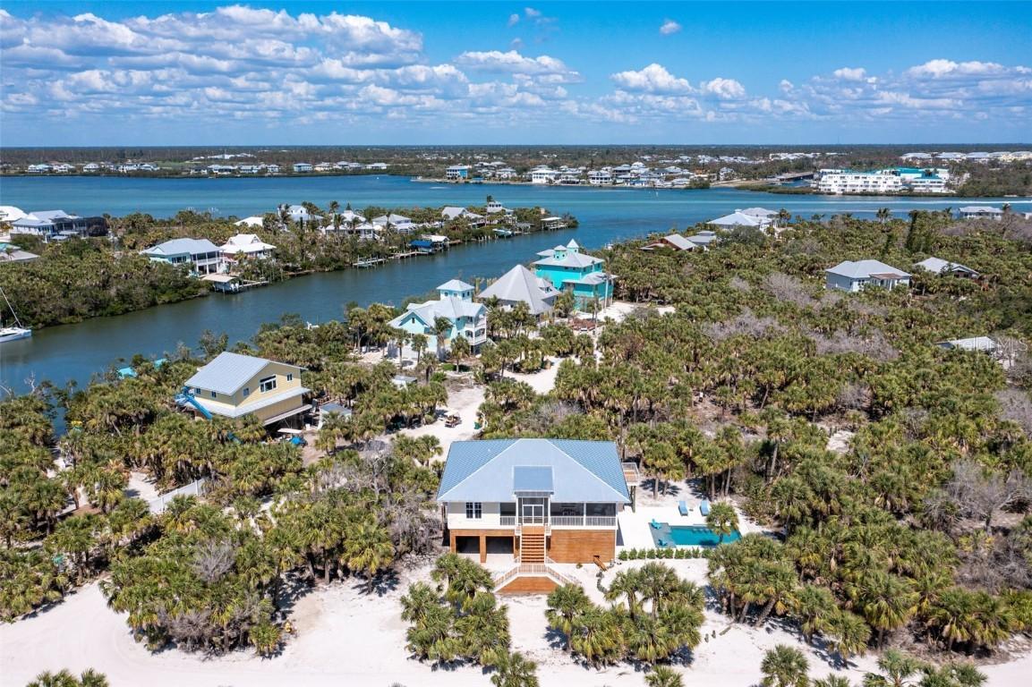 32 Palm Dr., Placida, FL 33946