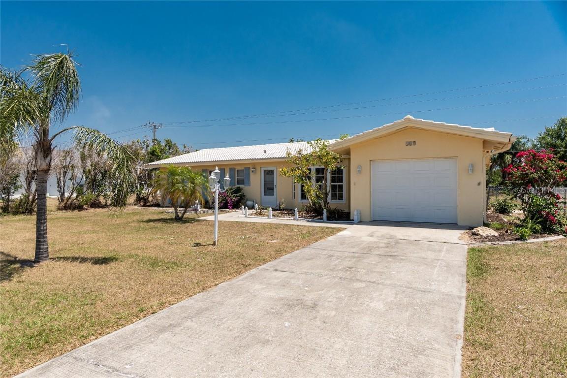113 Annapolis Ln., Rotonda West, FL 33947