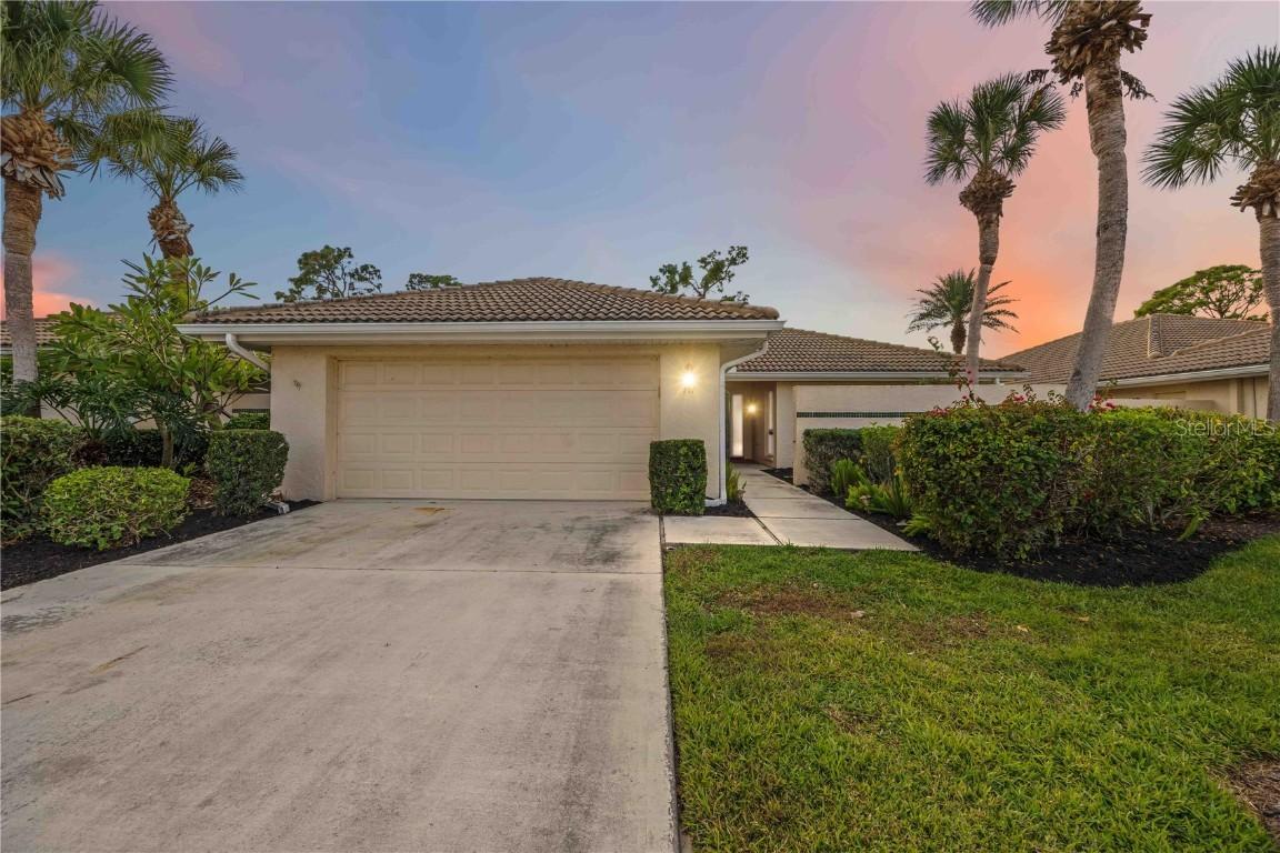 717 Carnoustie Ter. #9, Venice, FL 34293