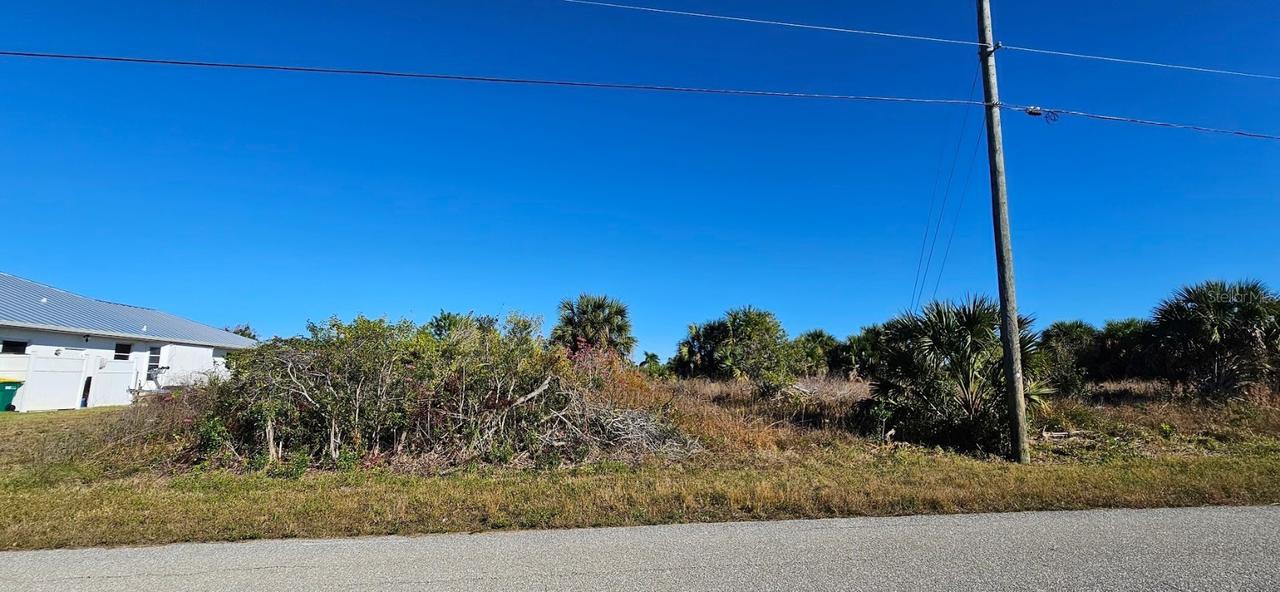 10460 Mcalester Cir., Port Charlotte, FL 33981