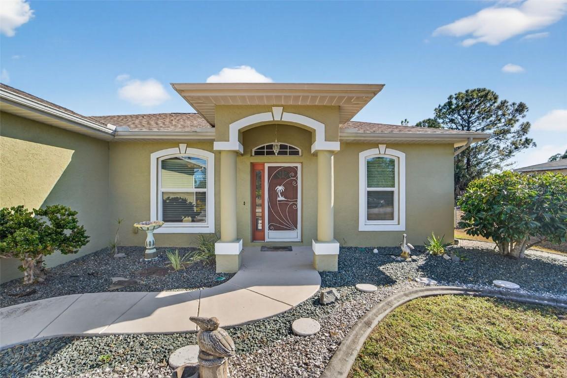 7888 Evinrude Ave., North Port, FL 34291