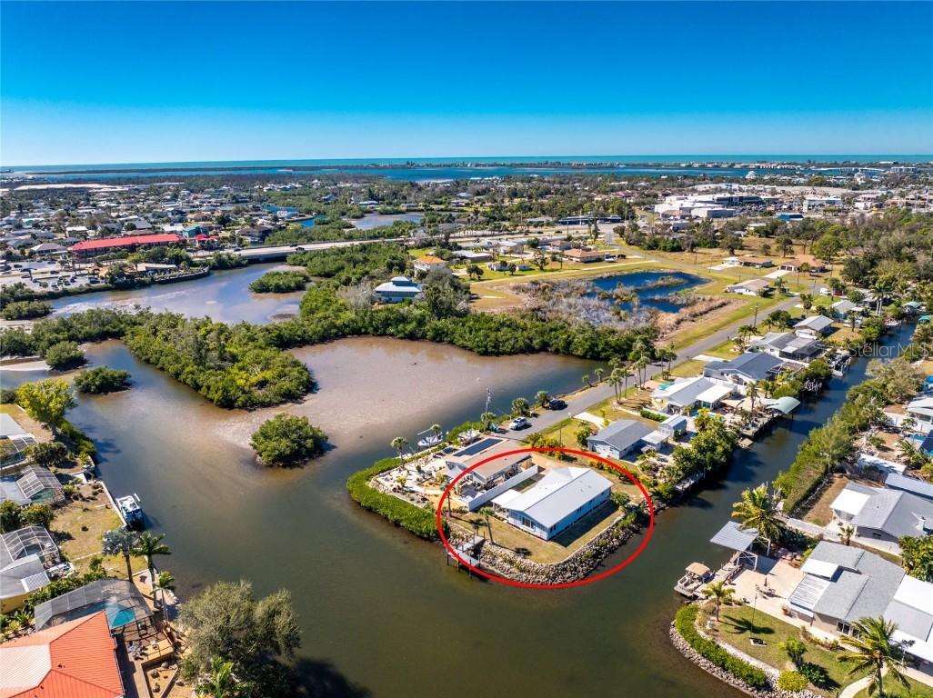 1082 Haste Ln., Englewood, FL 34223