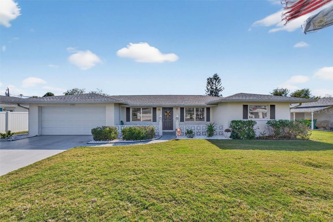 1735 Loralin Dr., Englewood, FL 34223