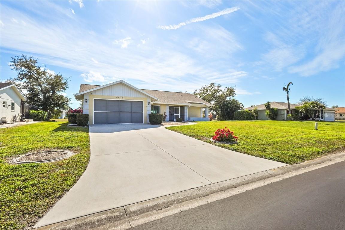 208 Annapolis Ln., Rotonda West, FL 33947