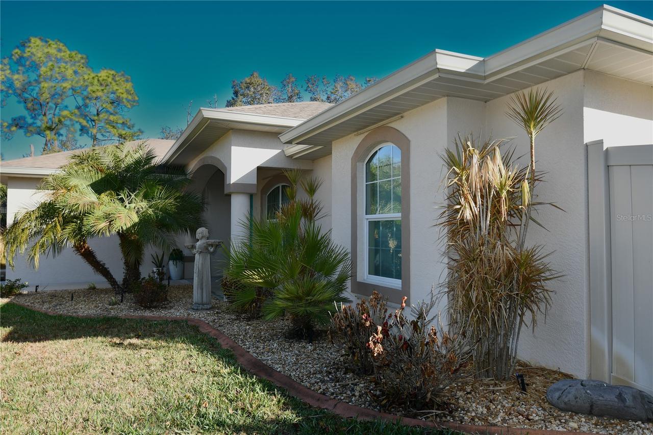 3262 Town Ter., North Port, FL 34286