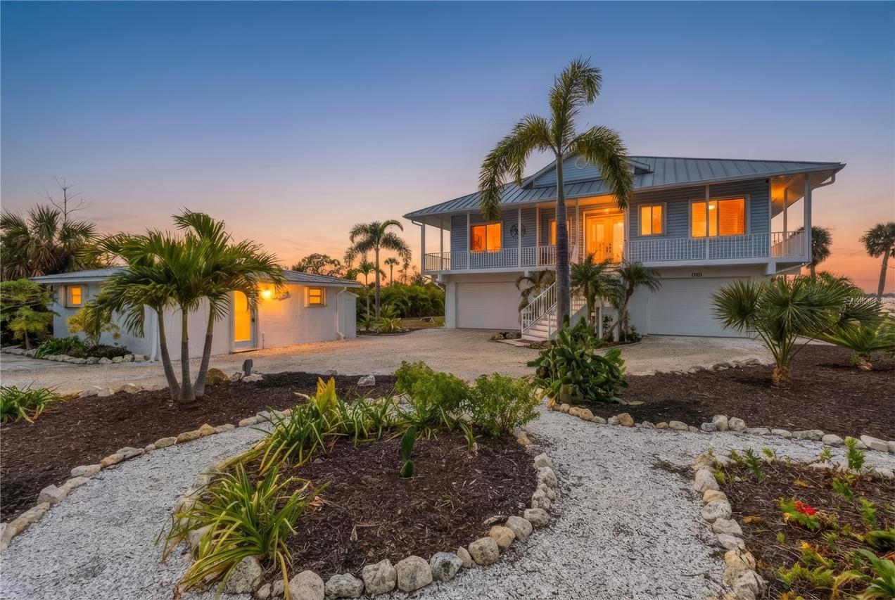 1380 Aqua View Ln., Englewood, FL 34223