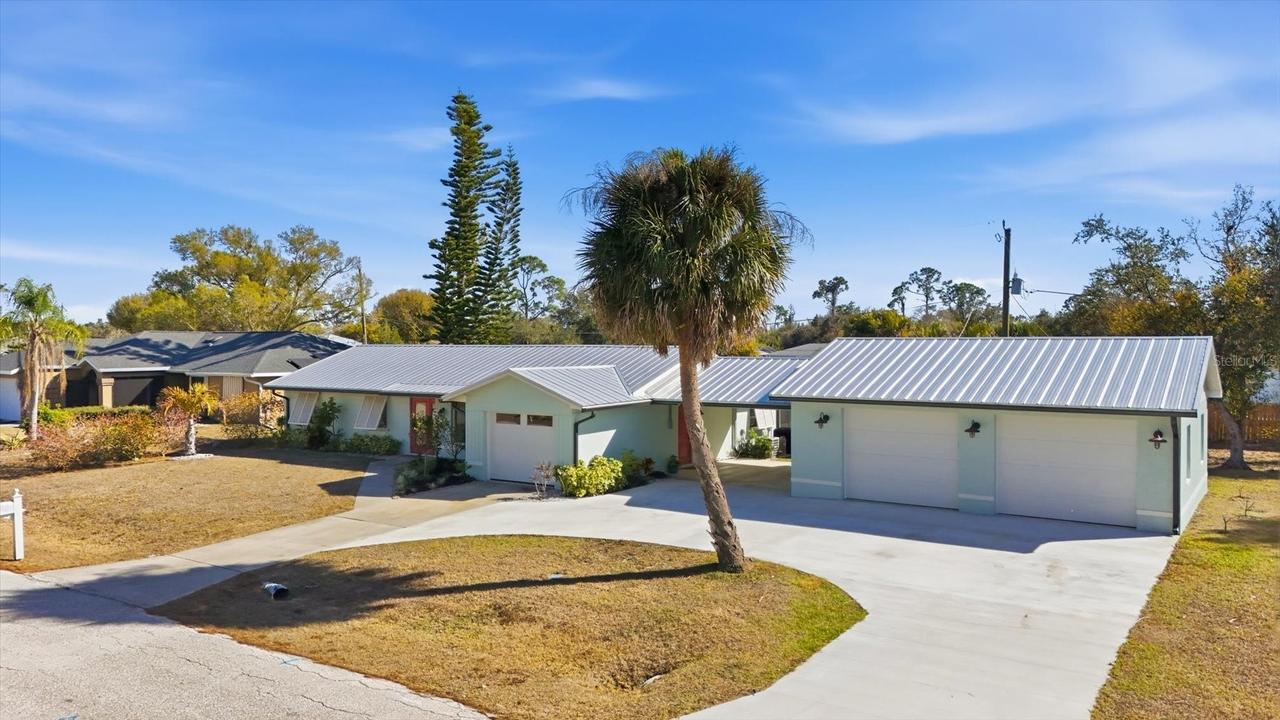 22365 Albany Ave., Port Charlotte, FL 33952