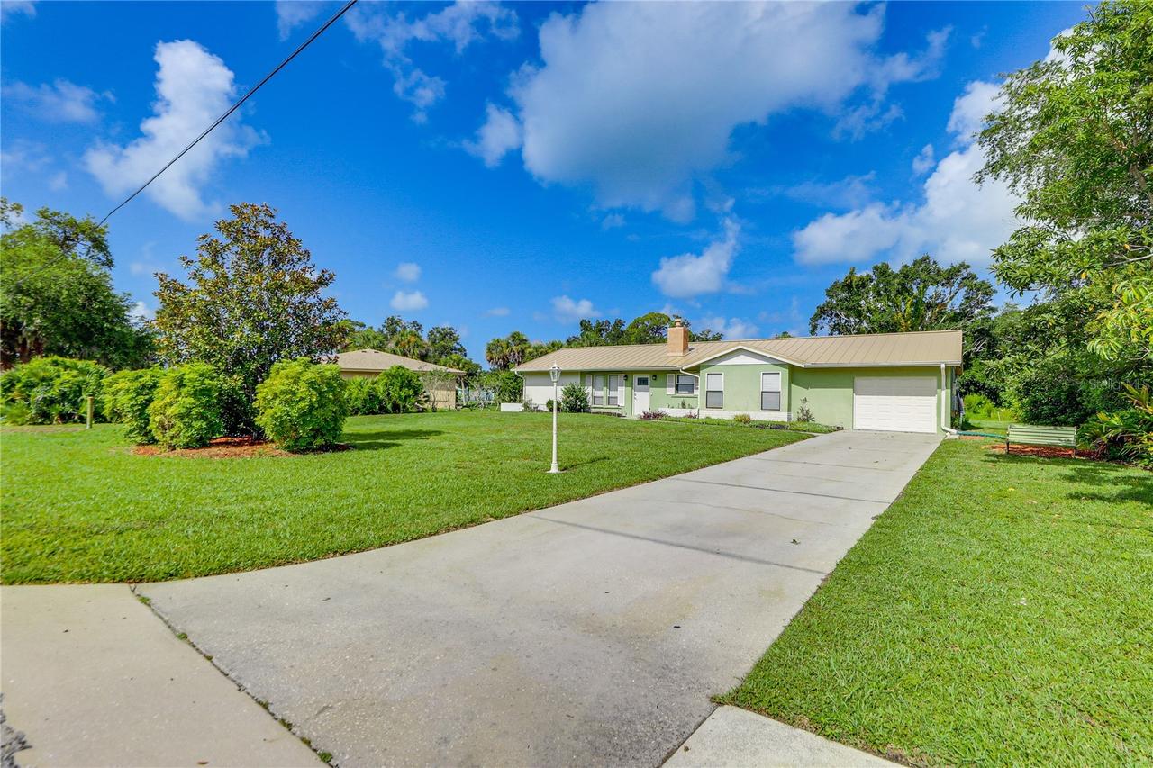2110 Heasley Rd., Englewood, FL 34223