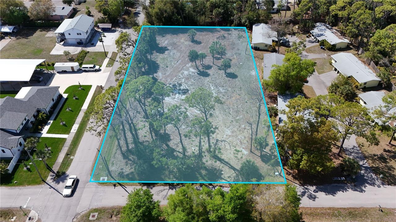 212 Cedar St., Englewood, FL 34223