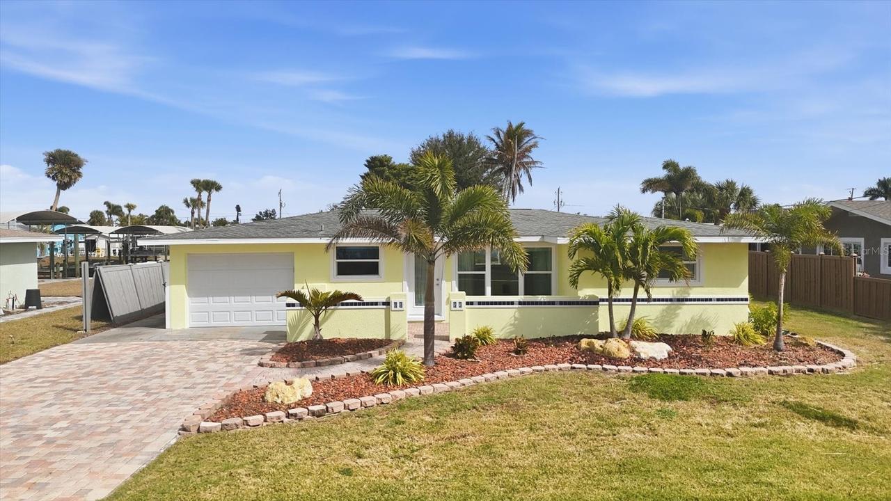 1455 Lemon Bay Dr., Englewood, FL 34223