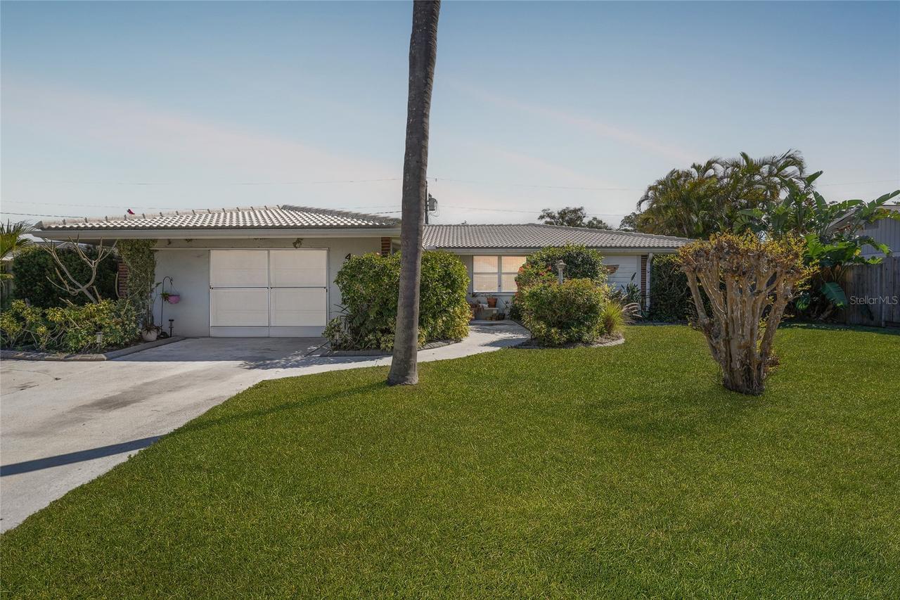 417 Crane Rd., Venice, FL 34293