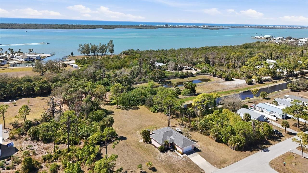 3000 Bourbon St., Englewood, FL 34224