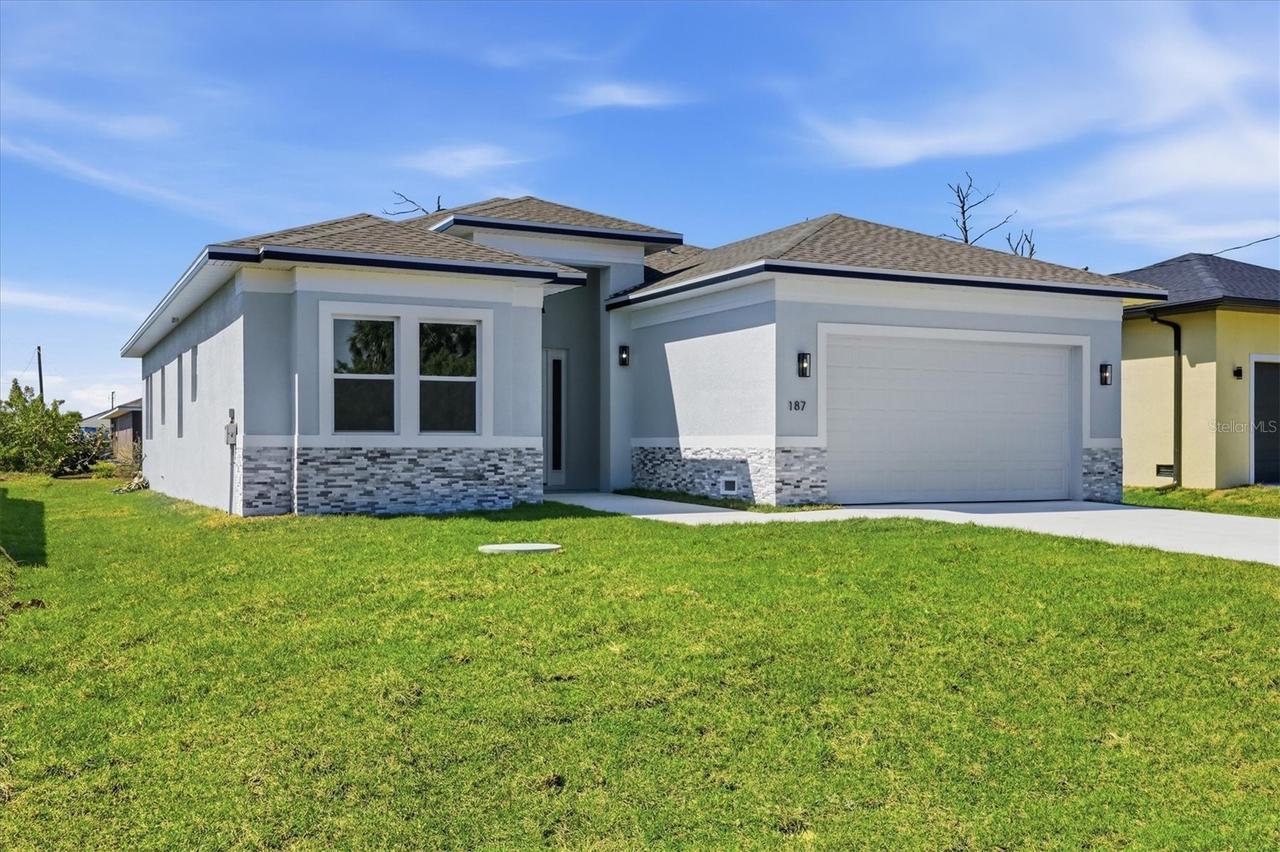 187 Sesame Rd., Rotonda West, FL 33947