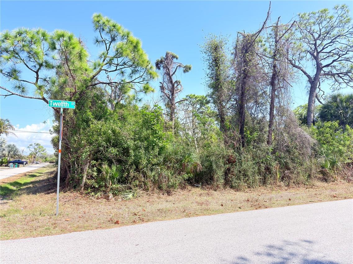 2801 12th St., Englewood, FL 34224