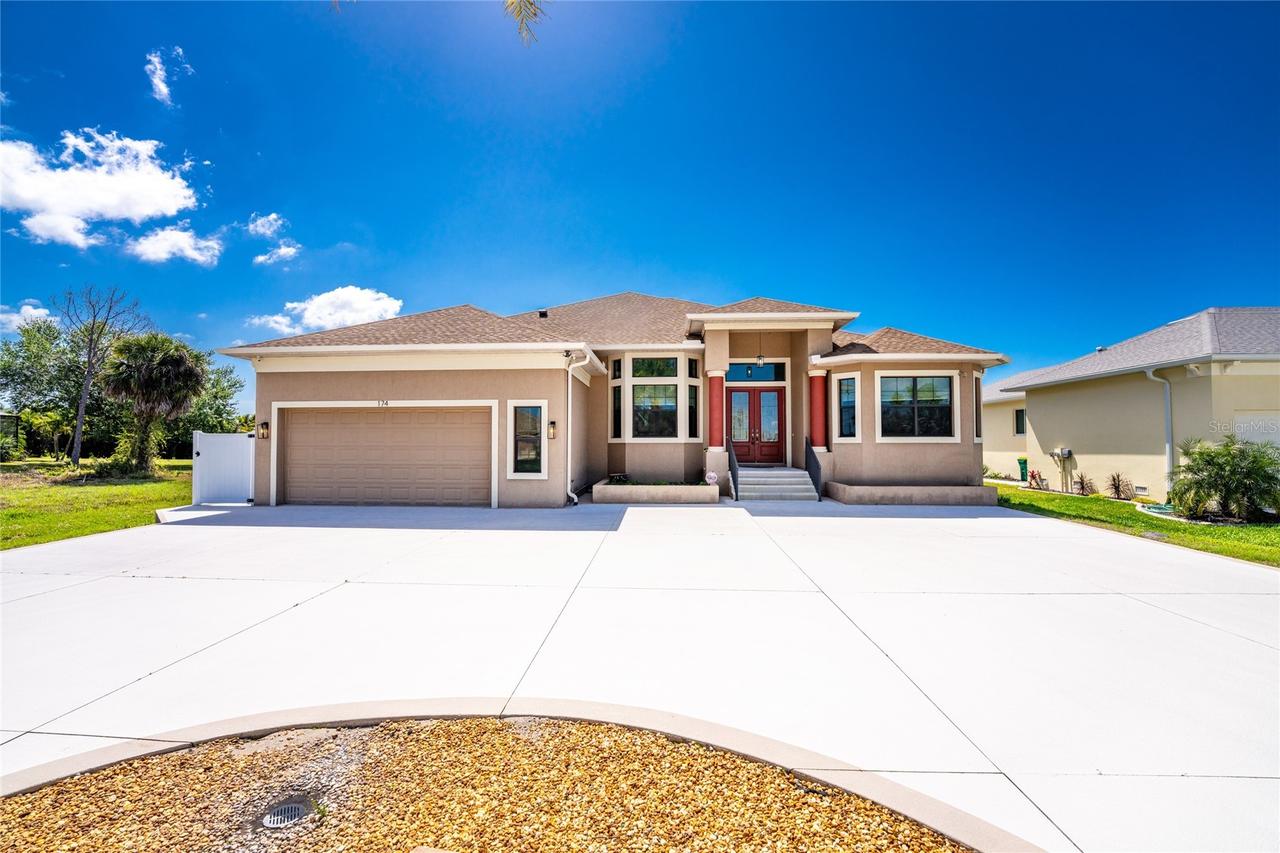 174 Rotonda Blvd., Rotonda West, FL 33947