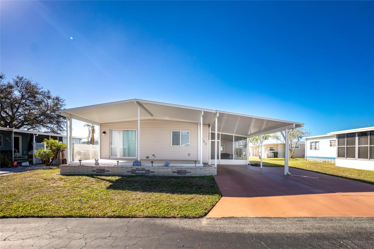 532 Walnut Cir., Venice, FL 34285