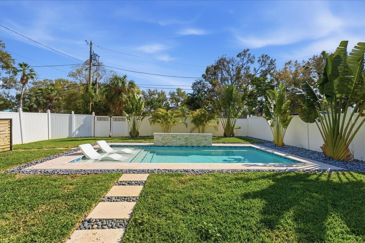 236 15th Ave., St Petersburg, FL 33701