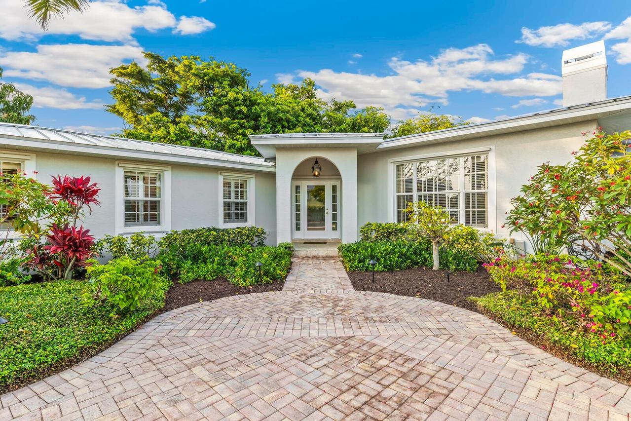 252 Waterways Ave., Boca Grande, FL 33921
