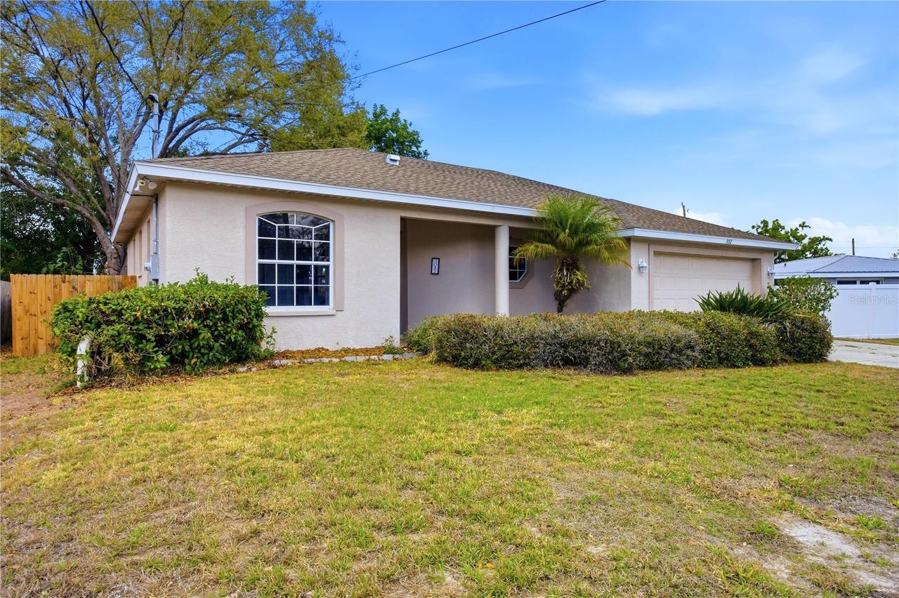 3012 Vinson Ave., Sarasota, FL 34232