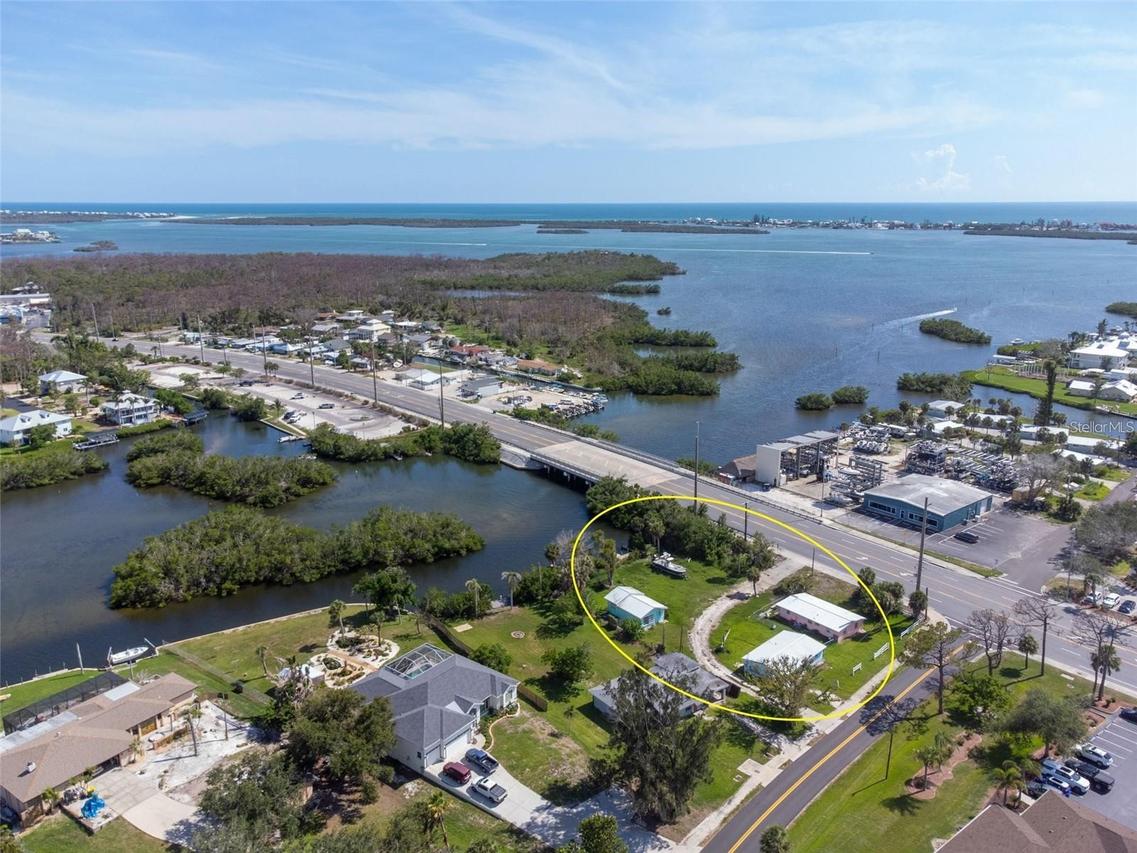 1695 Manor Rd., Englewood, FL 34223