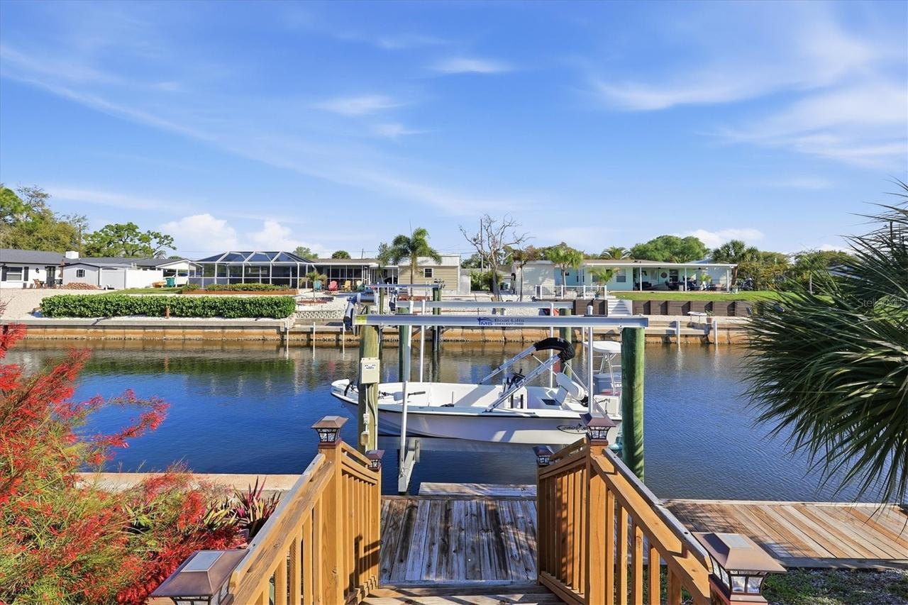 866 E 6th St., Englewood, FL 34223