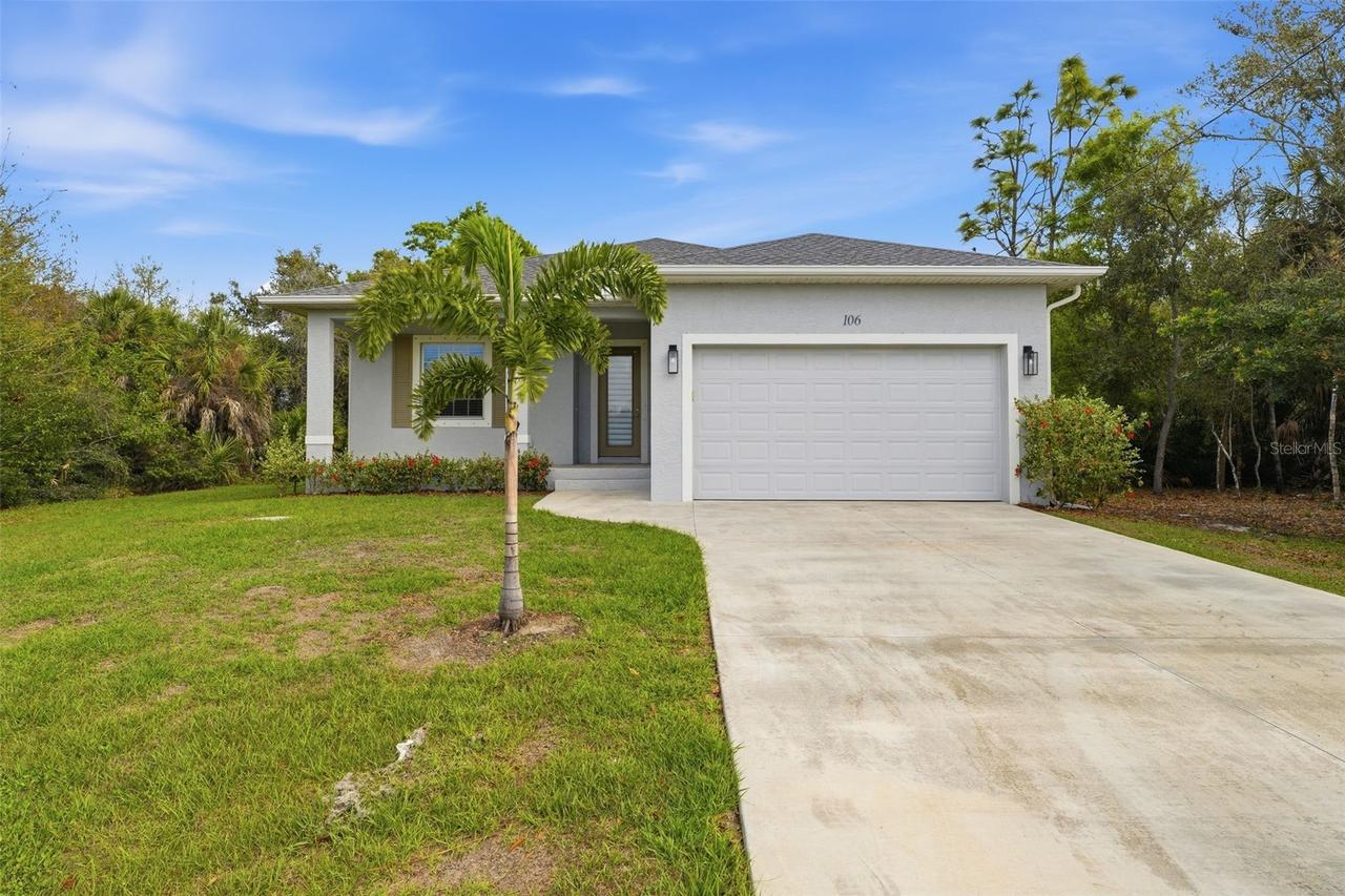106 Smallwood Rd., Rotonda West, FL 33947