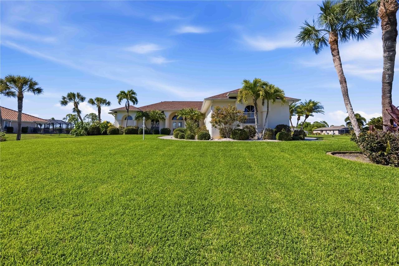 1132 Boundary Blvd., Rotonda West, FL 33947