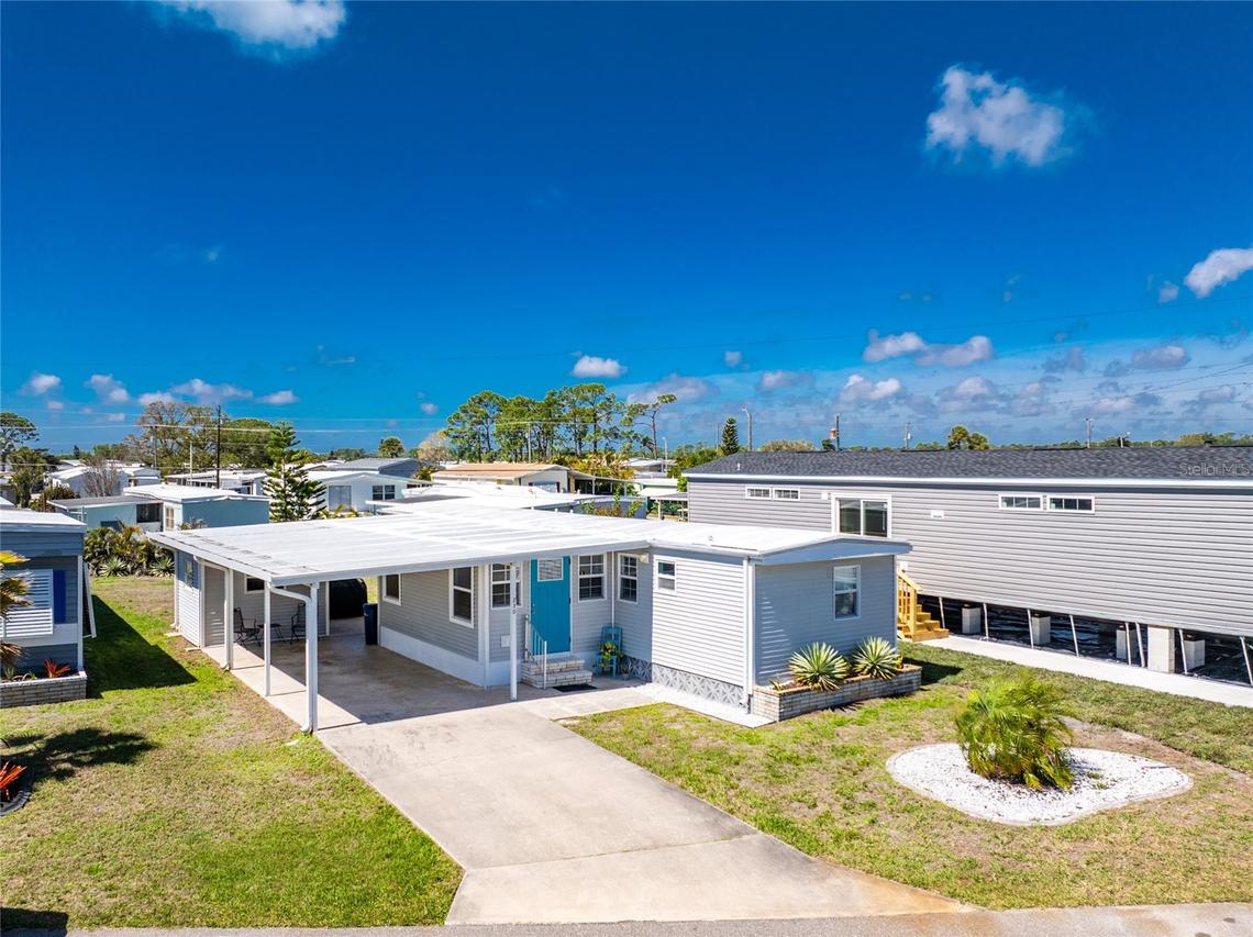 230 Wolverine Ave., North Port, FL 34287