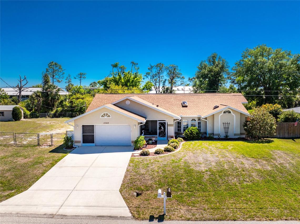 10349 Greenway Ave., Englewood, FL 34224