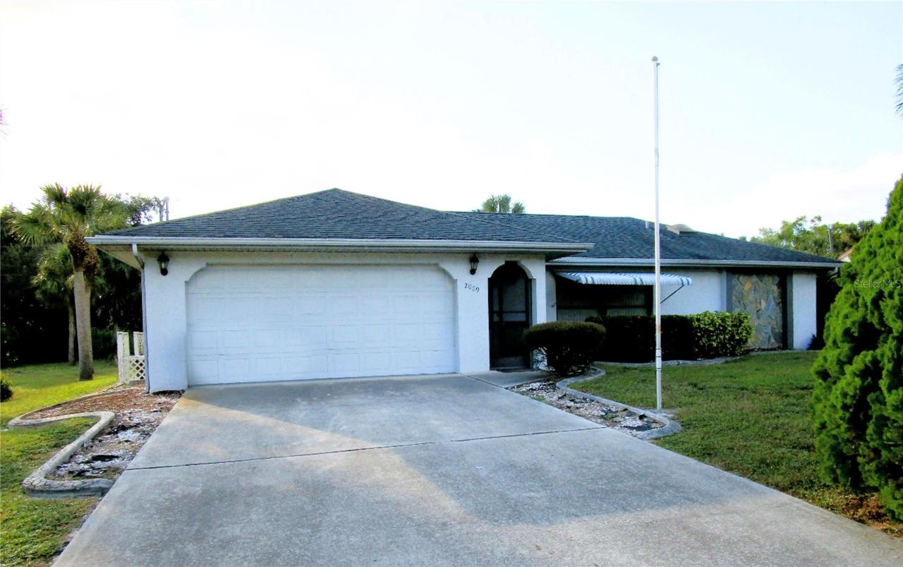 2089 Winningway St., Port Charlotte, FL 33948