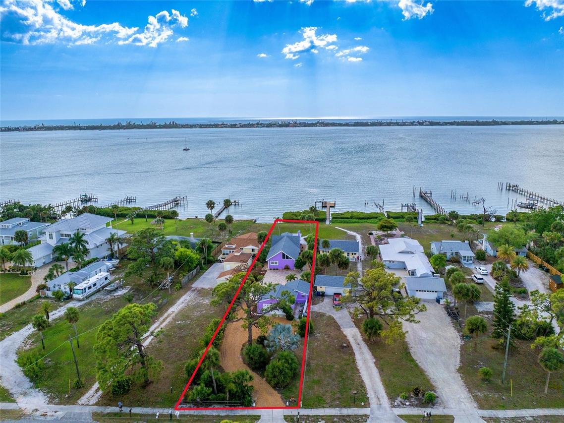 720 S Mccall Rd., Englewood, FL 34223